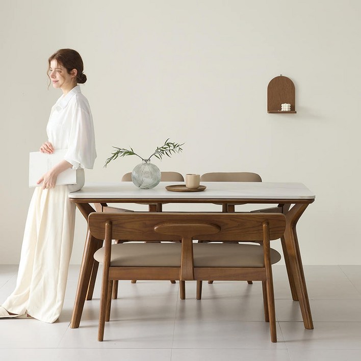 까르엠가구 헤이븐 포세린 양면 세라믹 50R 애쉬 원목 4인용 식탁세트 1400 2인벤치1+의자2