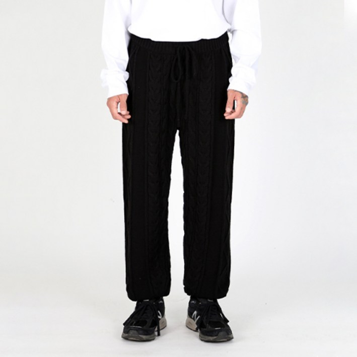 아조바이아조 Twisted Cable Knit Pants AJ224PT007