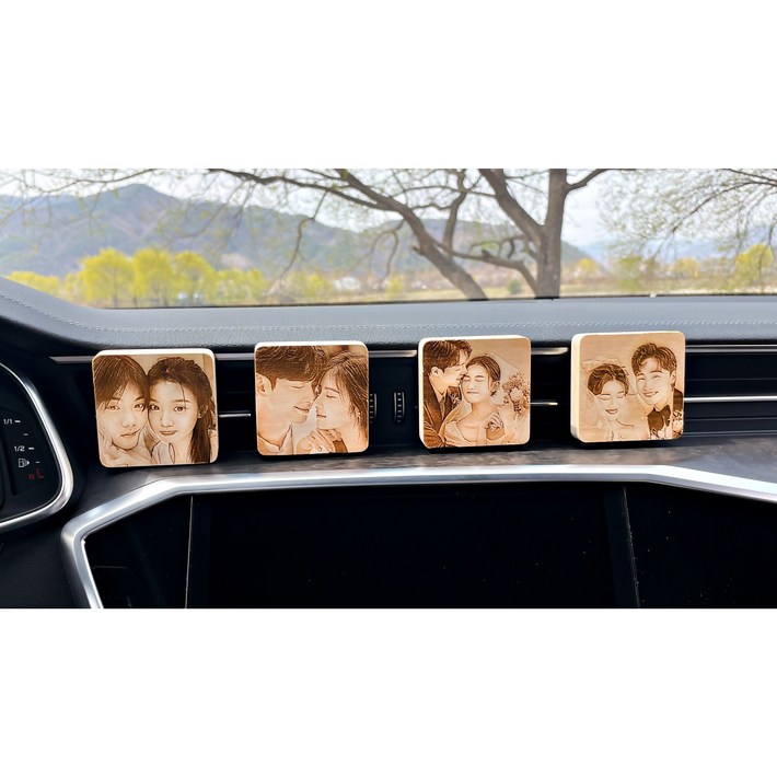 디엠지아트토이 특별한 선물 차량용 미니 우드액자 디엠지아트토이 특별한 선물 차량용 미니 우드액자