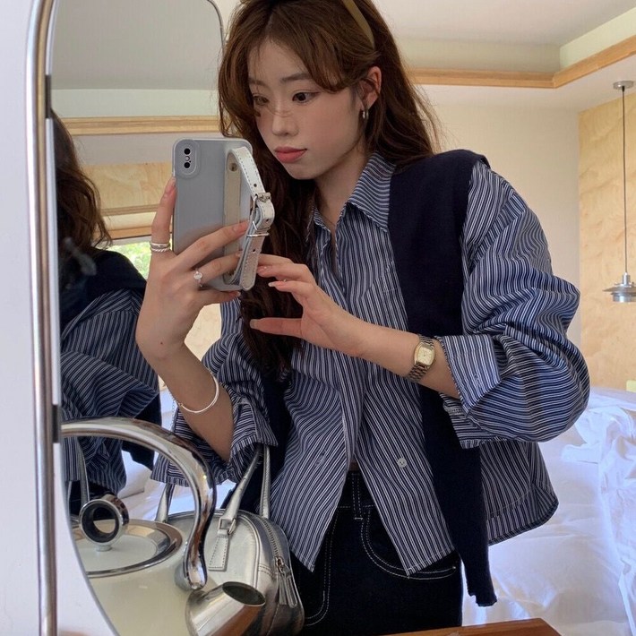 뉴데이자체제작여성 스트라이프 세미 크롭 셔츠