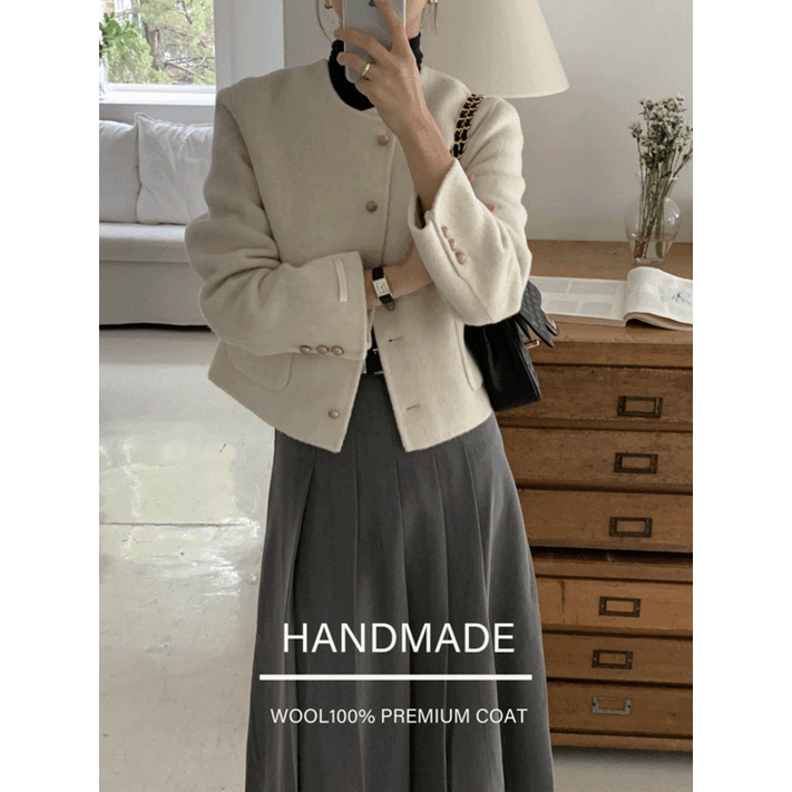 루어스룸 피넛 노카라 골드버튼 하객룩 숏코트 가디건 핸드메이드코트2color