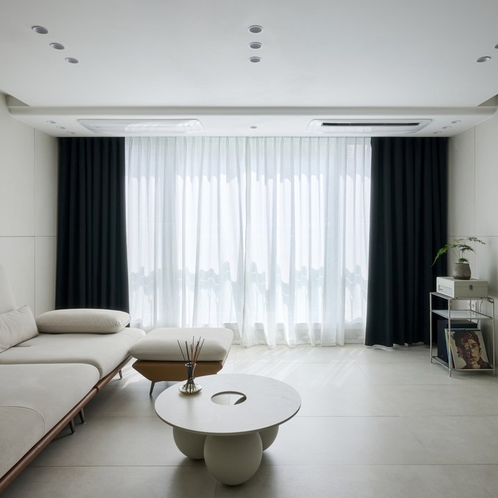 끌래망스 뮤트 에어락 암막커튼