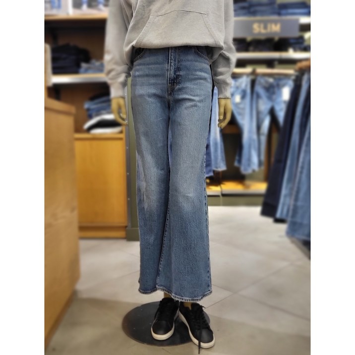 리바이스 여성 립케이지벨 부츠컷 청바지 A75030009 NC순천