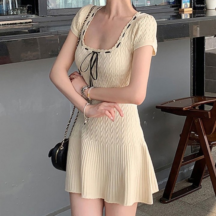 U넥 꽈배기 스티치 리본 반팔 니트미니원피스 NF61
