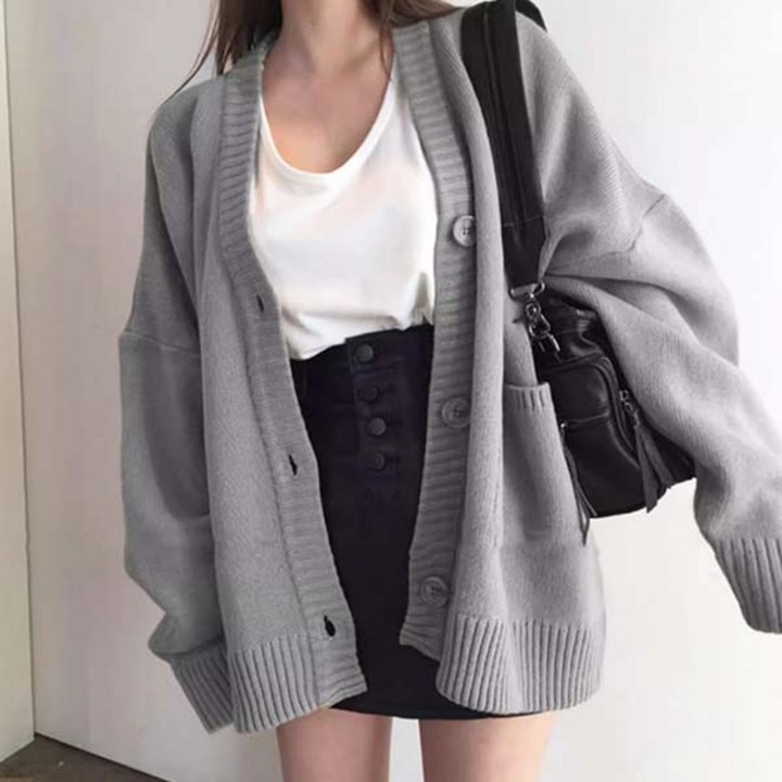 어반룩북 오버핏 아우터 스타일 브이넥 버튼 루즈 가디건 어반룩북 오버핏 아우터 스타일 브이넥 버튼 루즈 가디건