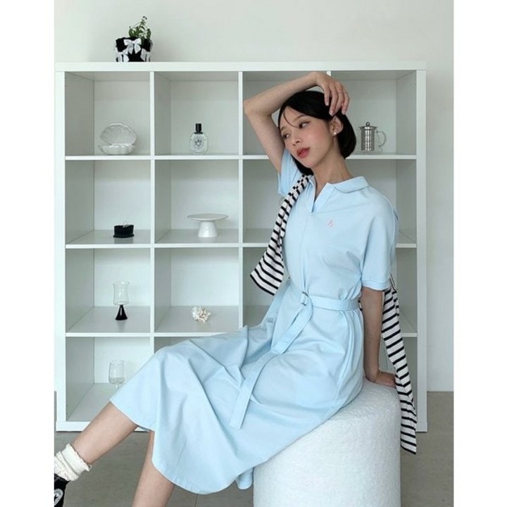 헤지스레이디스 [24SS] [클리어런스]라이트블루 벨티드 반팔 피케 원 HSDR4BC35B