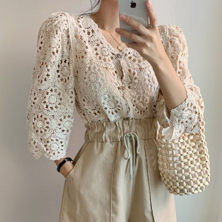 요시아나 당일발송 나르시코 뜨개 레이스 펀칭 퍼프소매 블라우스