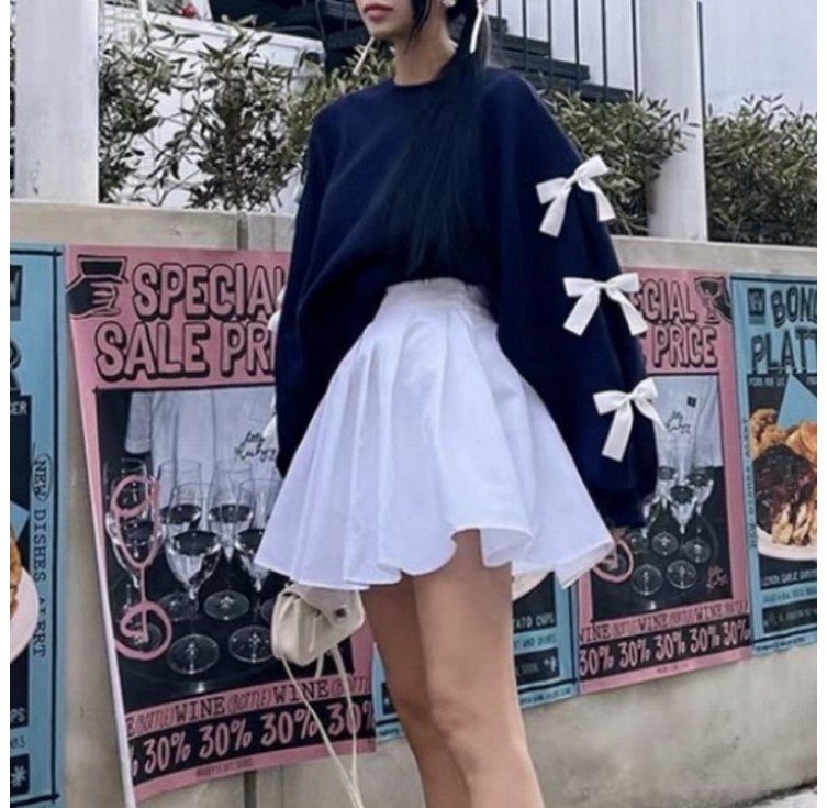 아이엠몽 여성 리본 라운드 루즈 벌룬 맨투맨